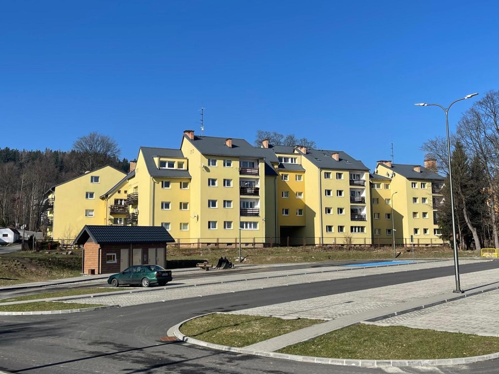 Apartament Krokus Szklarska Шклярська Поремба Екстер'єр фото